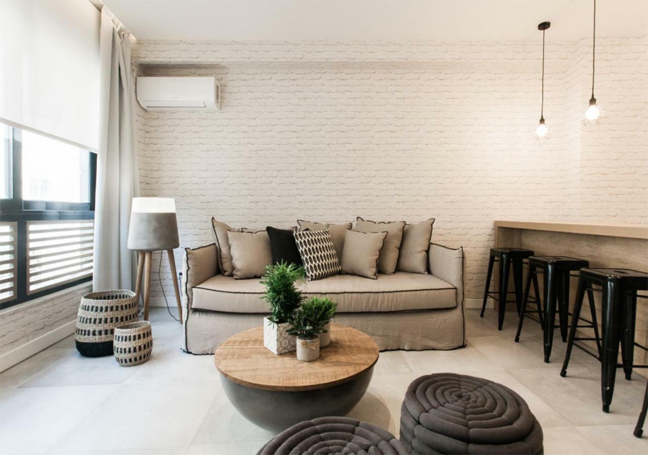 Designer Apartment - Stroll To The Acropolis เอเธนส์ ภายนอก รูปภาพ